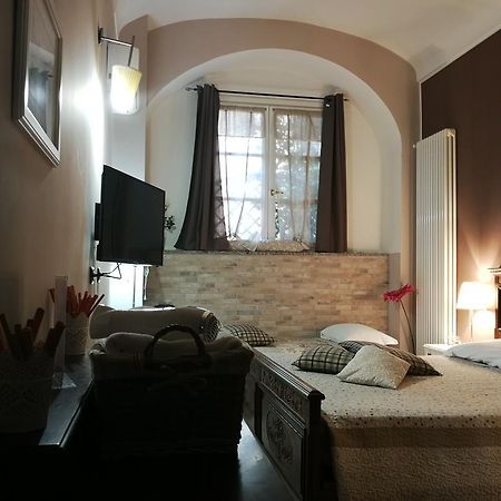 B&B Cascina Barolo ตูริน ภายนอก รูปภาพ