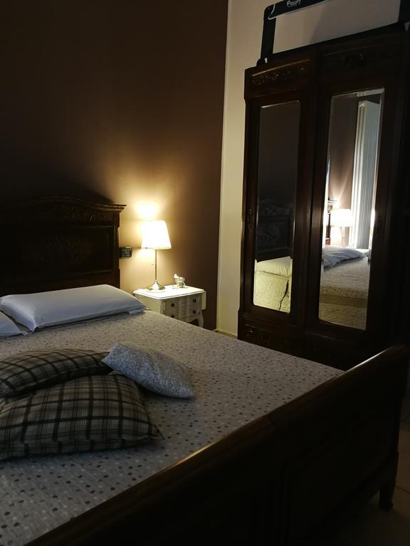 B&B Cascina Barolo ตูริน ภายนอก รูปภาพ